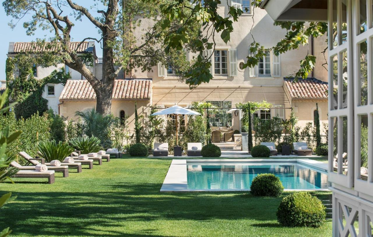 Chateau D'Estoublon Ξενοδοχείο Fontvieille Εξωτερικό φωτογραφία